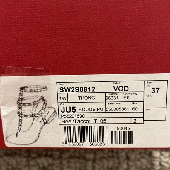 Valentino Rockstud Caged Leather Ankle Strap Sandal size 37,
NWT - Picture 5 of 8